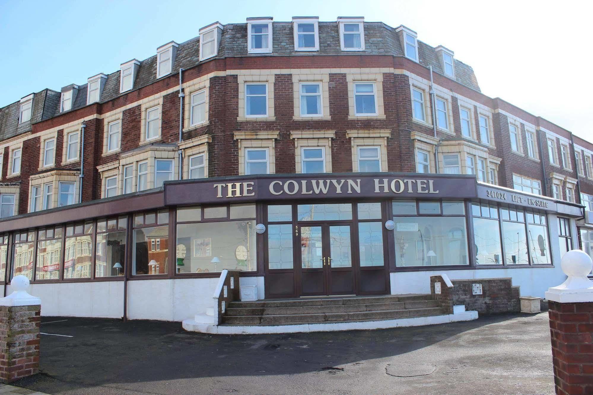 The Colwyn Hotel - Near Pleasure Beach Blackpool Bagian luar foto